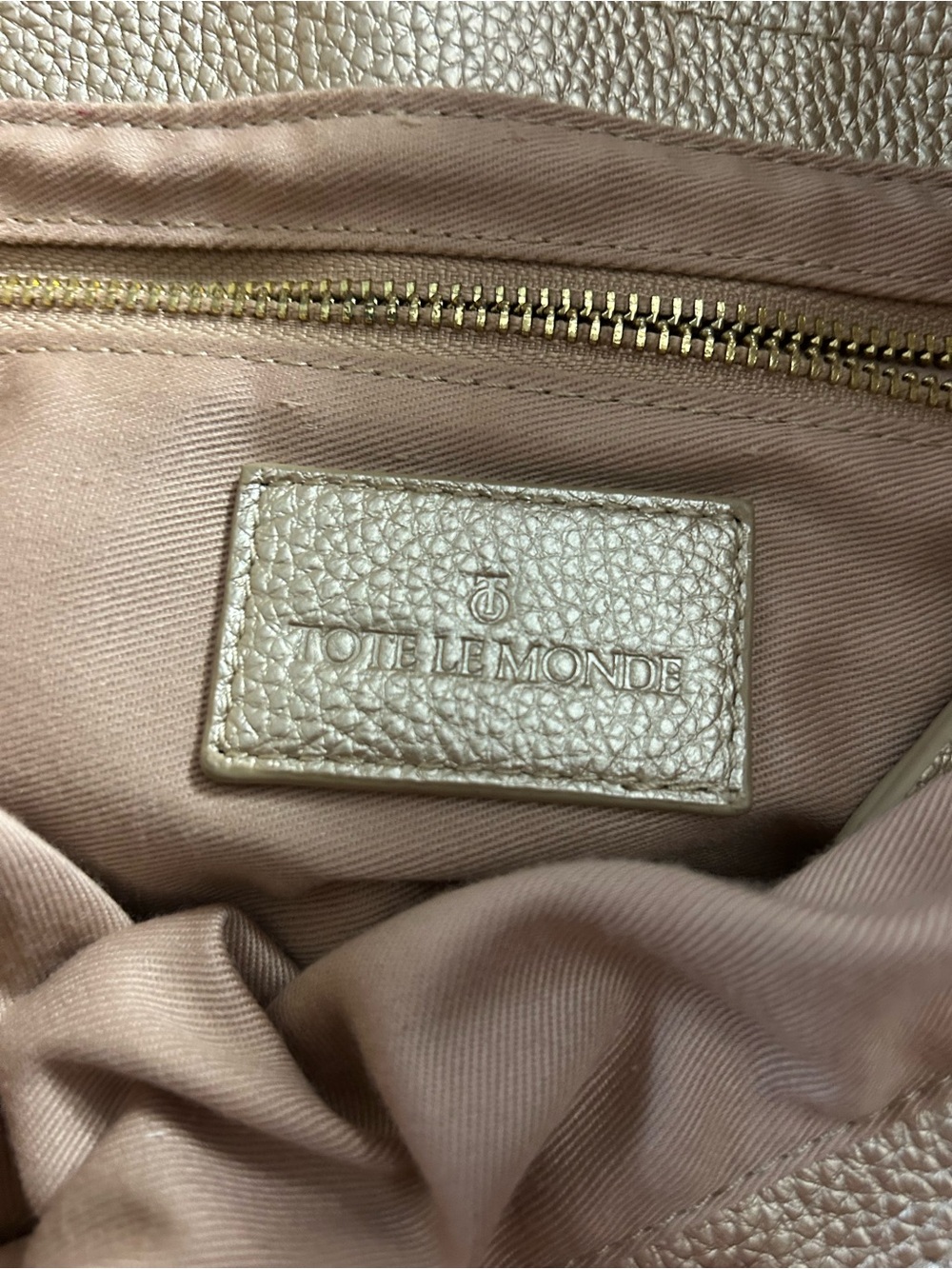 Everyday Metallic Gold Pebbled Leather Tote - Picture 4 of 7